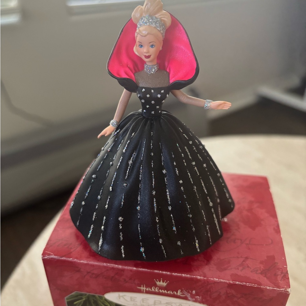 HallMark keepsake Holiday BARBIE Ornament 25 Yrs Collecting Memories- 1973-1998
